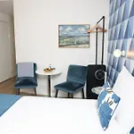 Steeds Aan Zee Aparthotel 4*