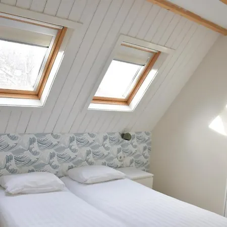 Steeds Aan Zee アパートホテル 4*