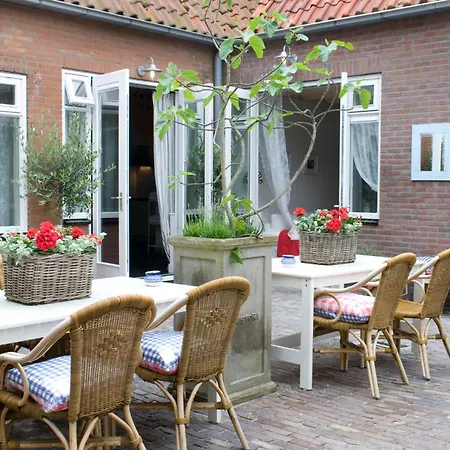 アパートホテル Steeds Aan Zee カトウェイク・アーン・ゼー