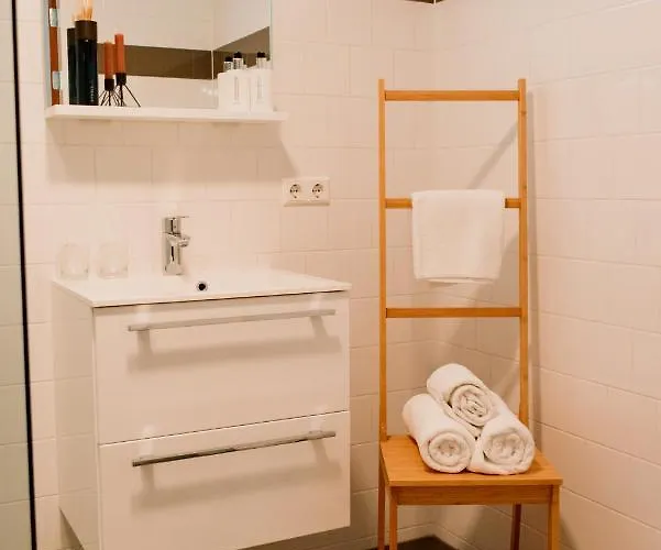 Aparthotel Steeds Aan Zee 4*