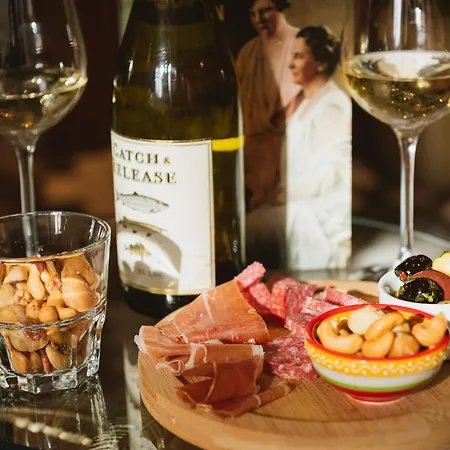 Hotel Steeds Aan Zee 4*