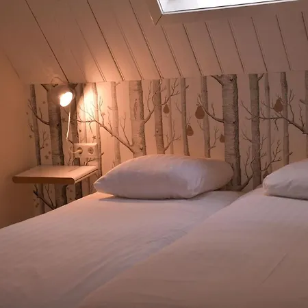 شقة فندقية Steeds Aan Zee 4*